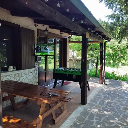 Lodge In Montagna Con Piscina Montesano sulla Marcellana
