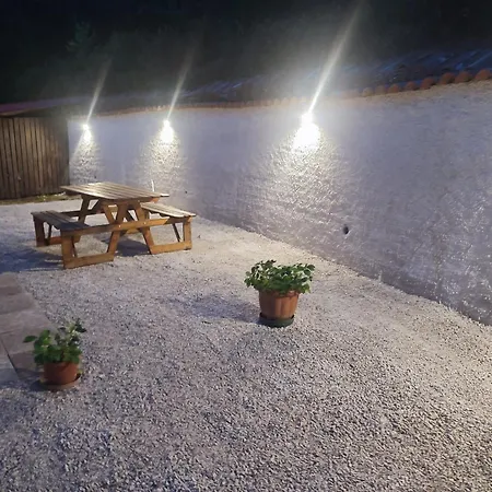 Lodge In Montagna Con Piscina